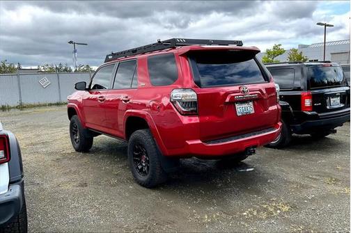 2022 Toyota 4Runner SR5