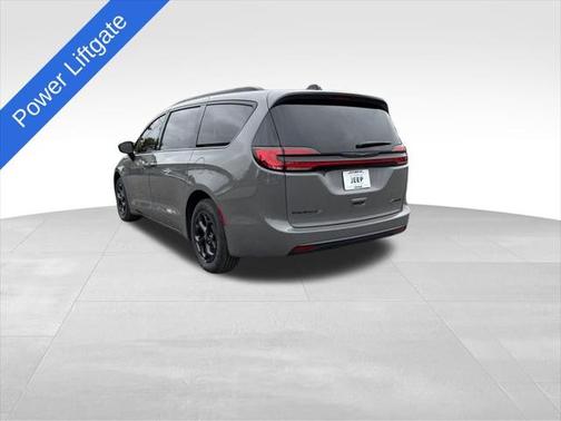 2025 Chrysler Pacifica Hybrid Premium S Appearance Pkg