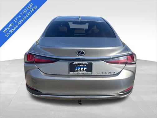 2021 Lexus ES 250 Base