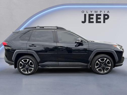2019 Toyota RAV4 Adventure