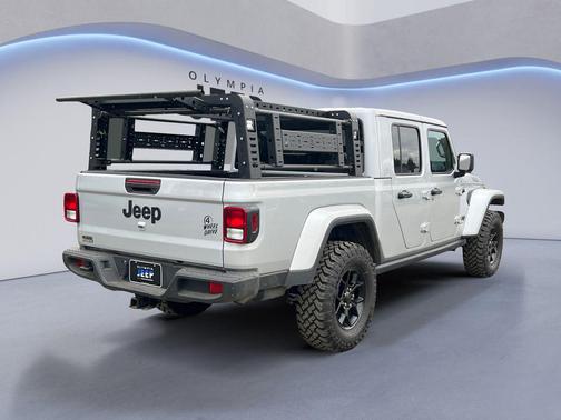 2023 Jeep Gladiator Willys