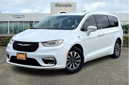 2022 Chrysler Pacifica Hybrid Touring L