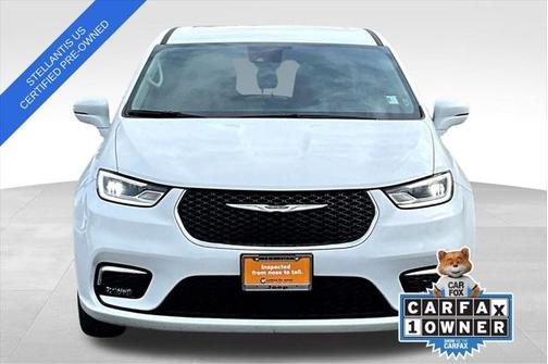 2022 Chrysler Pacifica Hybrid Touring L