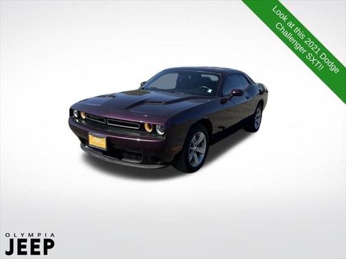 2021 Dodge Challenger SXT