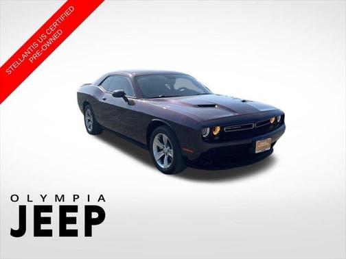 2021 Dodge Challenger SXT
