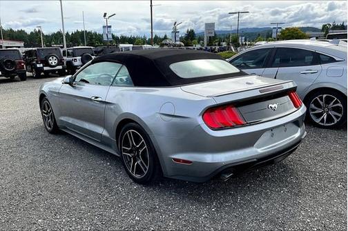 2022 Ford Mustang EcoBoost Premium