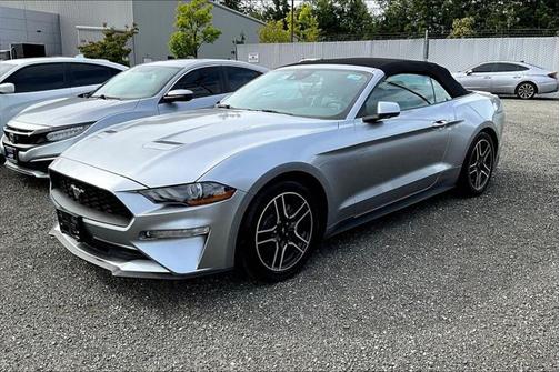 2022 Ford Mustang EcoBoost Premium