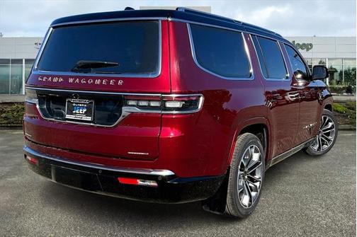 2022 Jeep Grand Wagoneer Series III