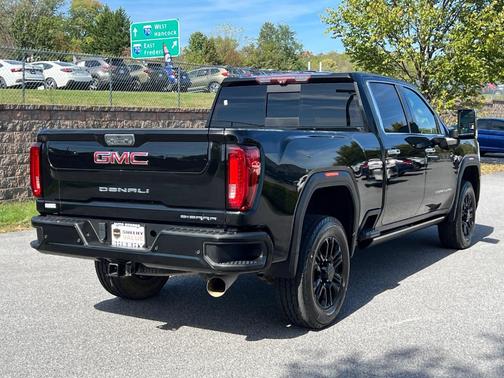 2021 GMC Sierra 2500 Denali