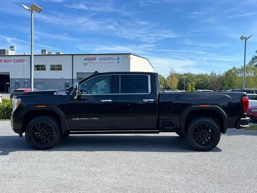 2021 GMC Sierra 2500 Denali