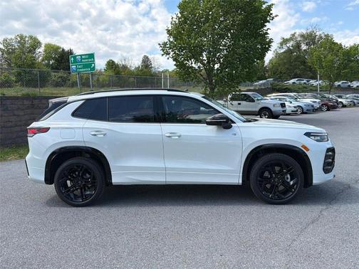 Opal 2026 Volkswagen Tiguan 2.0T SE R-Line Black
