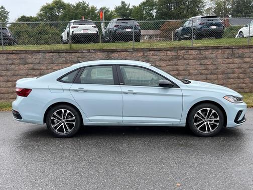 2025 Volkswagen Jetta 1.5T Sport