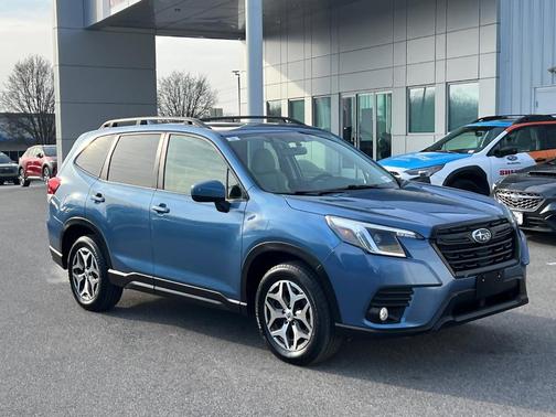 2022 Subaru Forester Premium