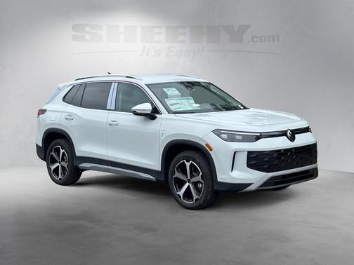 2025 Volkswagen Tiguan 2.0T SE