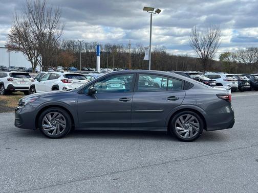 2024 Subaru Legacy Sport