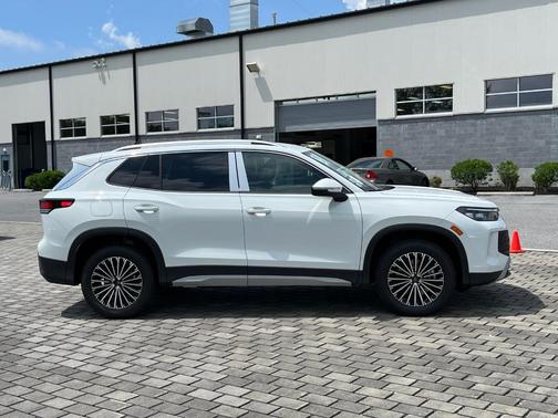 2025 Volkswagen Tiguan 2.0T S