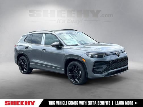 2025 Volkswagen Tiguan 2.0T SE R-Line Black
