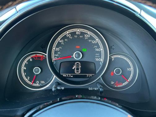 2017 Volkswagen Beetle 1.8T Classic