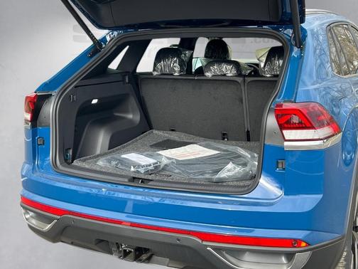 2026 Volkswagen Atlas Cross Sport 2.0T SE