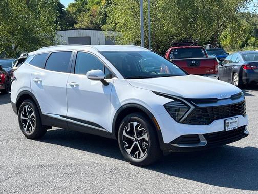 2025 Kia Sportage EX