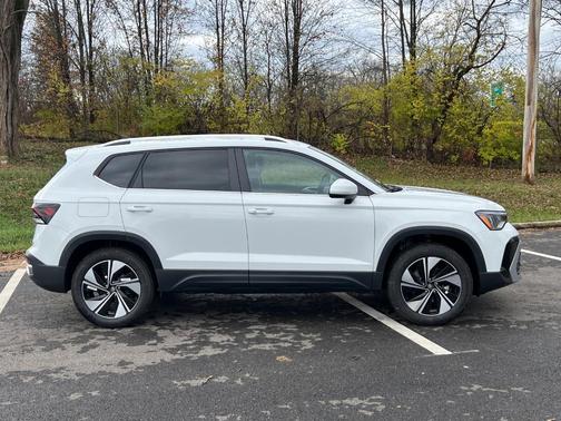 2026 Volkswagen Taos 1.5T SE