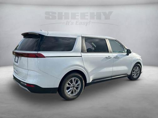 2022 Kia Carnival LXS