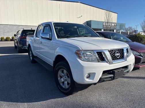 Avalanche 2012 Nissan Frontier SV