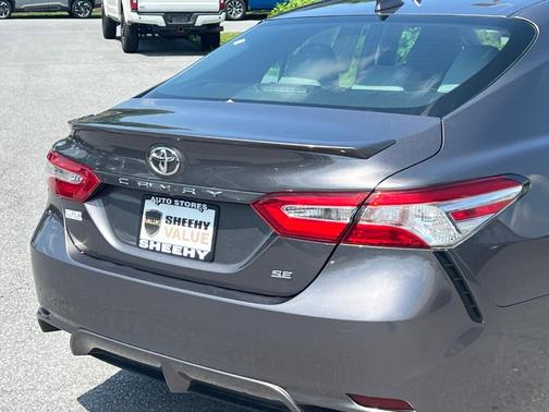 2020 Toyota Camry SE Nightshade