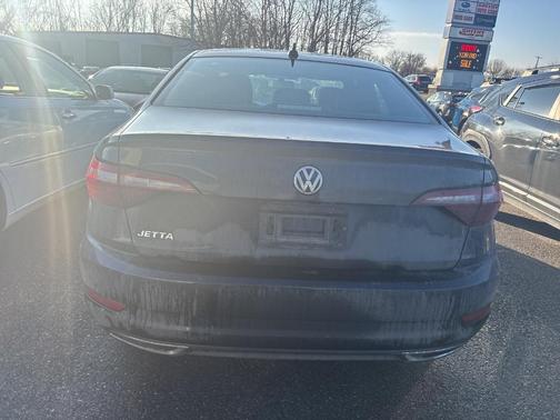 2021 Volkswagen Jetta 1.4T R-Line