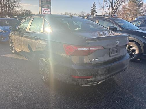 2021 Volkswagen Jetta 1.4T R-Line