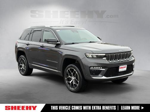 2022 Jeep Grand Cherokee Summit