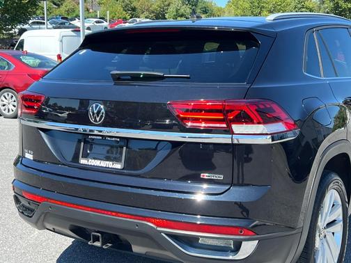 2020 Volkswagen Atlas Cross Sport 3.6L V6 SE w/Technology