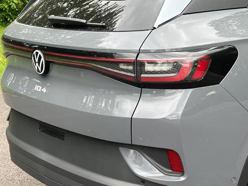 2025 Volkswagen ID.4 Pro