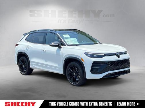 2025 Volkswagen Tiguan 2.0T SE R-Line Black