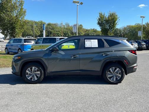 2024 Hyundai TUCSON Hybrid Blue
