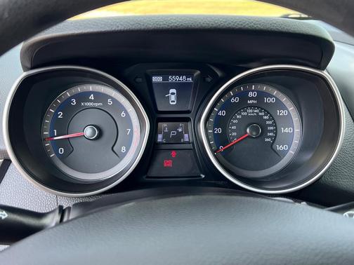 2017 Hyundai Elantra GT Base