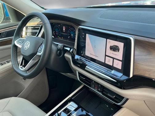 2025 Volkswagen Atlas 2.0T SE
