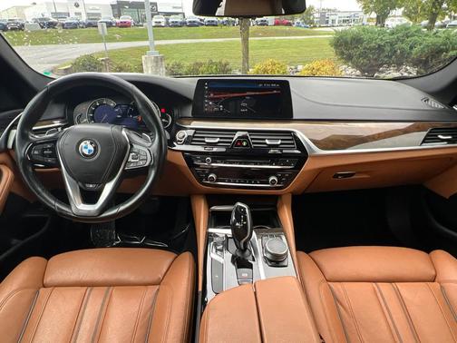 2018 BMW 540 i xDrive