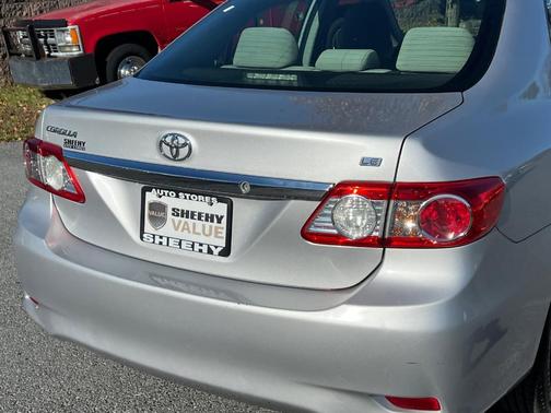 2012 Toyota Corolla LE