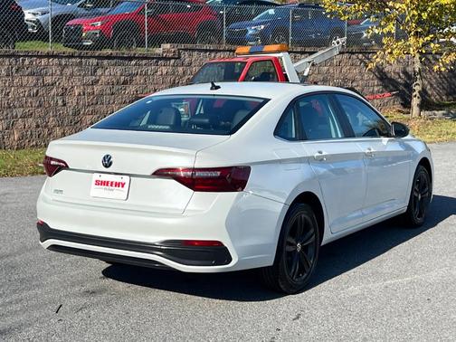 2022 Volkswagen Jetta 1.5T SE