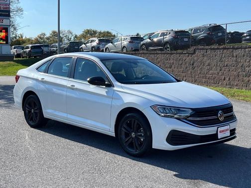 2022 Volkswagen Jetta 1.5T SE