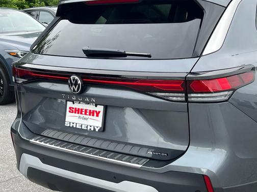 2025 Volkswagen Tiguan 2.0T S