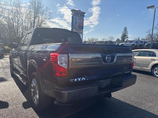 2018 Nissan Titan Platinum Reserve