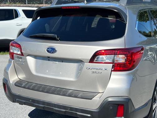 2019 Subaru Outback 3.6R Limited