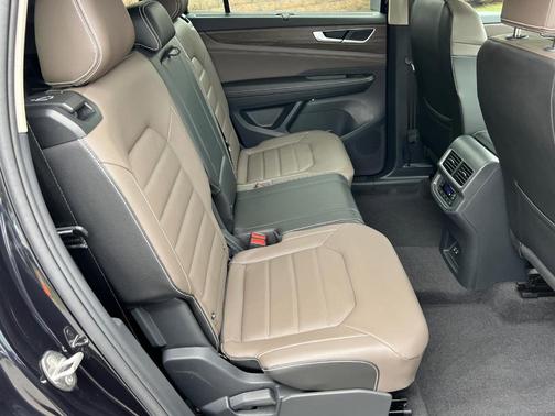 2024 Volkswagen Atlas 2.0T SEL