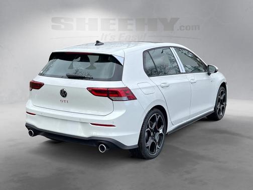 2026 Volkswagen Golf GTI AUTOBAHN