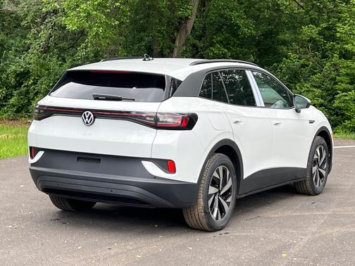 2025 Volkswagen ID.4 Pro