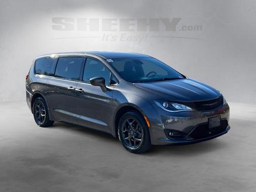 2019 Chrysler Pacifica Touring Plus