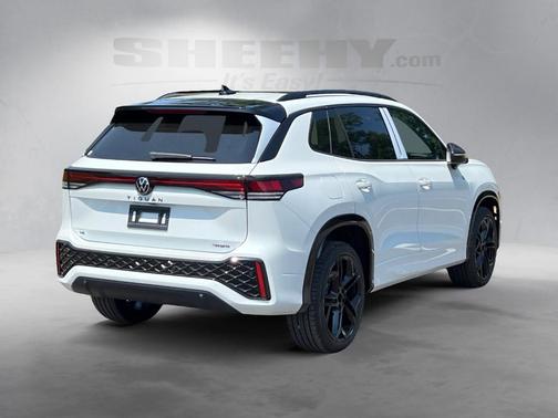 2025 Volkswagen Tiguan 2.0T SE R-Line Black
