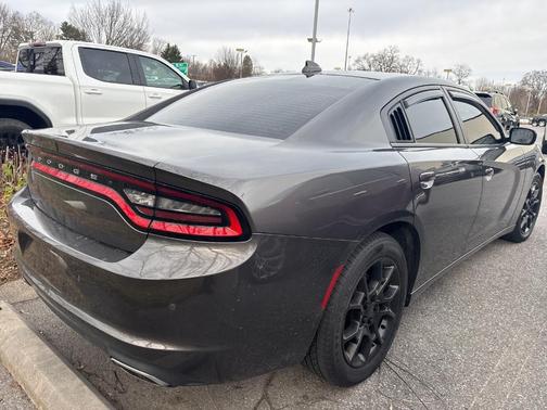 2016 Dodge Charger SXT
